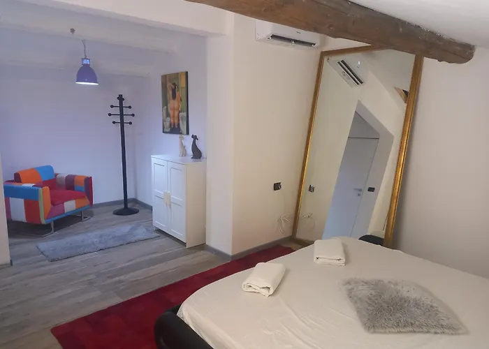 Arena In Fiera شقة